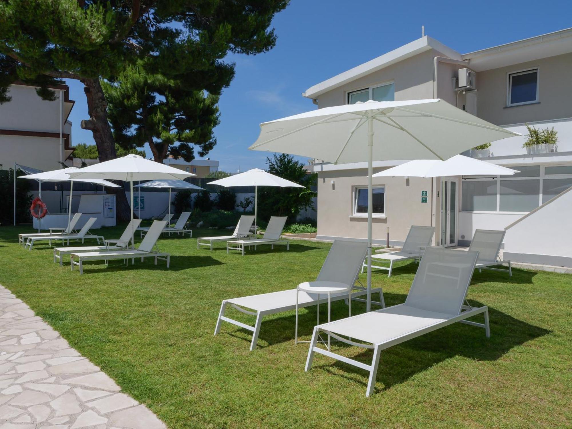 Artemisia B&B Bari Exteriör bild